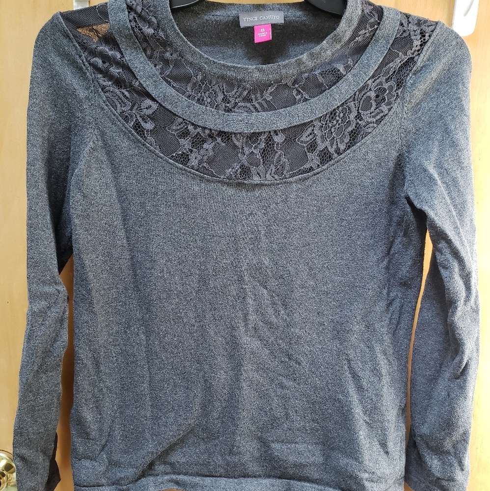 Vince Camuto long sleeve